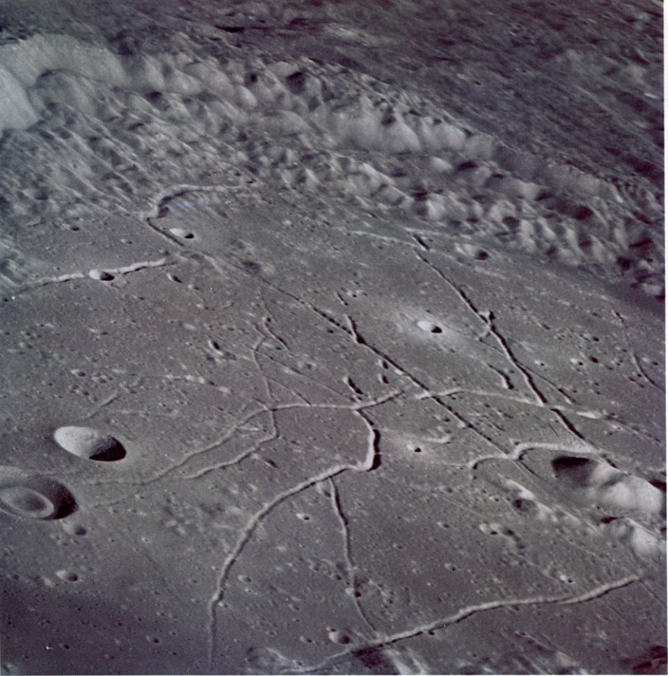 FIGURE 210. - This picture of the interior of the crater Humboldt (approximately 200 km in diameter) was taken looking southward.